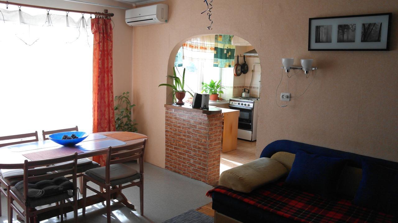 Apartment On Korjatovich 6A Berehove  Exterior photo